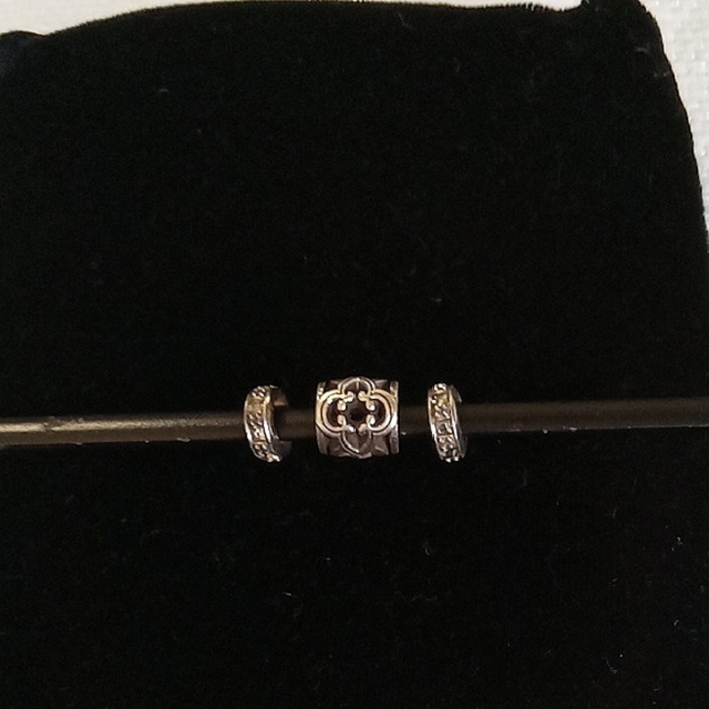 3 Brighton Beads